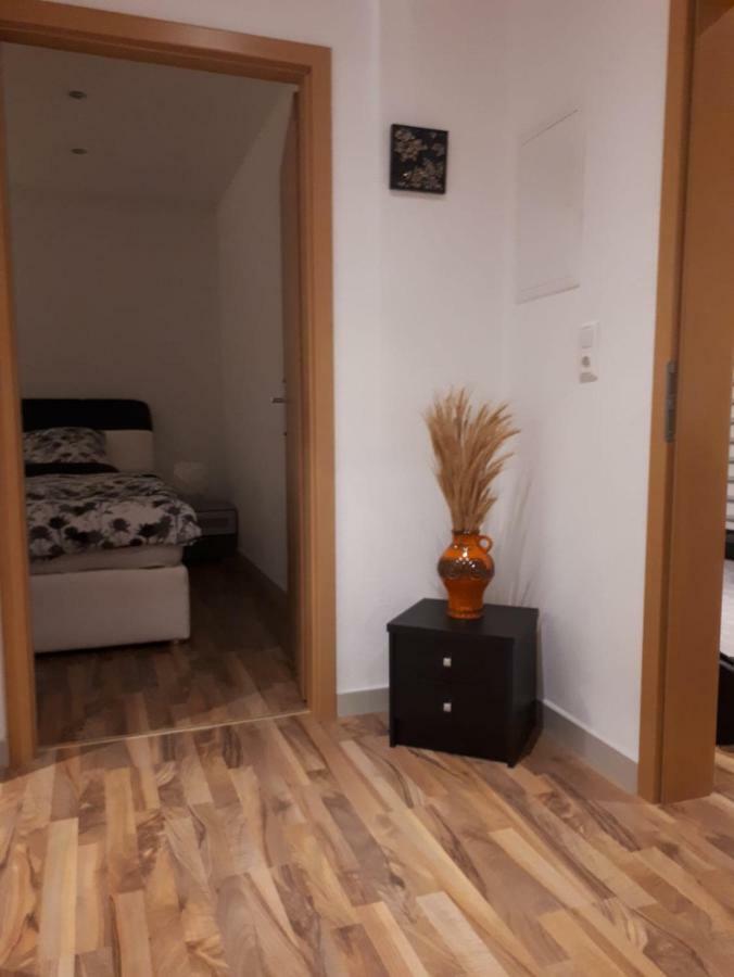 Bitscher Str.70 茨魏布肯 外观 照片